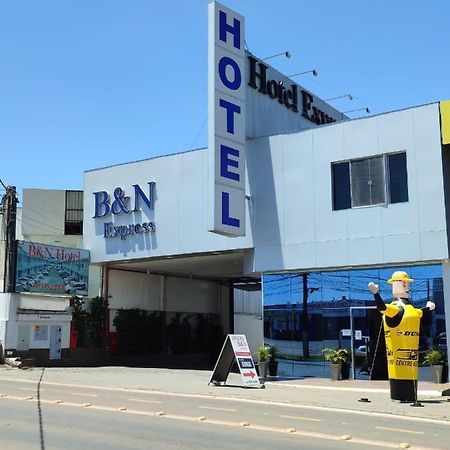 Hotel B&N Express グアラプアバ エクステリア 写真